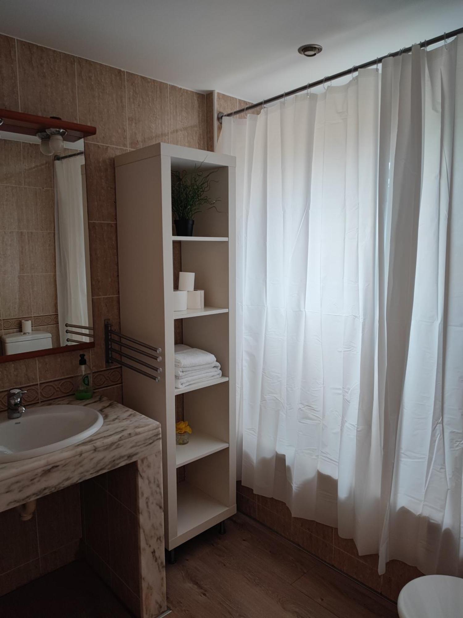 Apartamento Completo Muy Cerca Del Centro Ideal Para Familias Con Piscina Φιγκέρες Εξωτερικό φωτογραφία